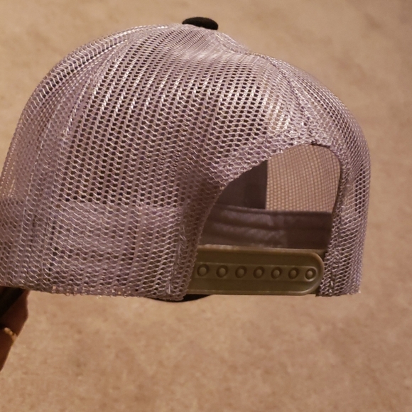 Hat - Picture 4 of 4